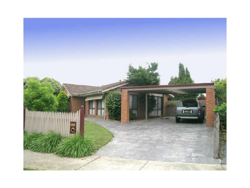 13 Homewood Close, Ferntree Gully VIC 3156