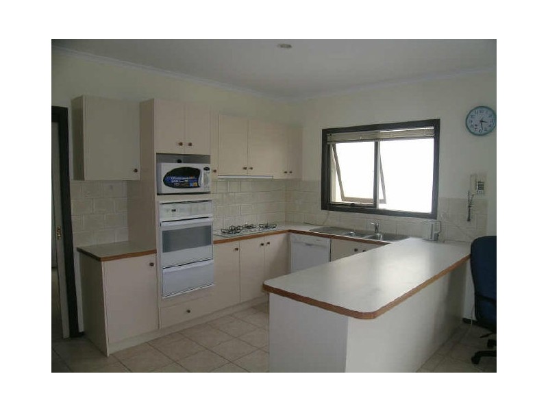 55 Airedale Way, Rowville VIC 3178