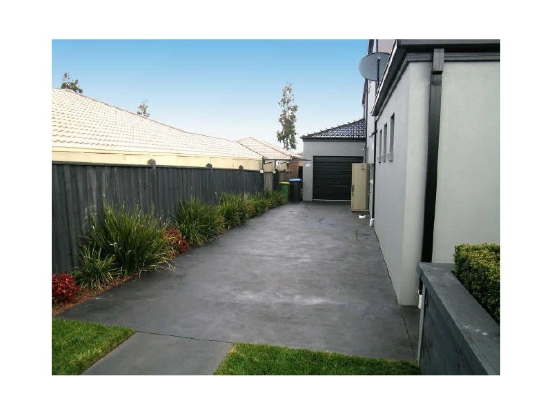 235 Karoo Road, Rowville VIC 3178