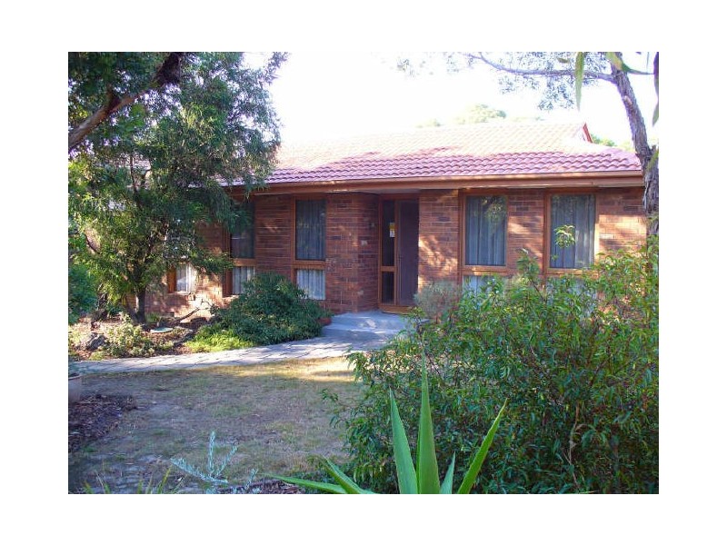 172 Dandelion Drive, Rowville VIC 3178