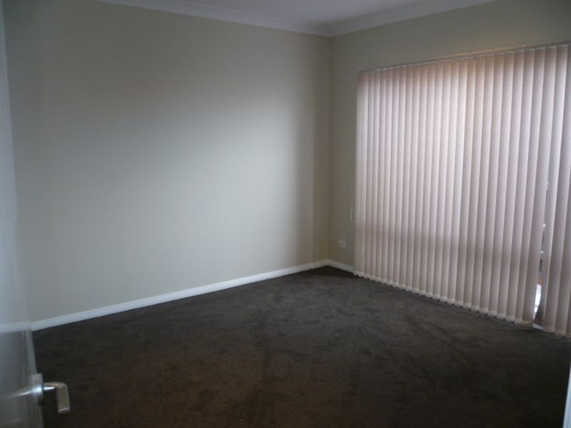 13 St Vincents Place, Berwick VIC 3806