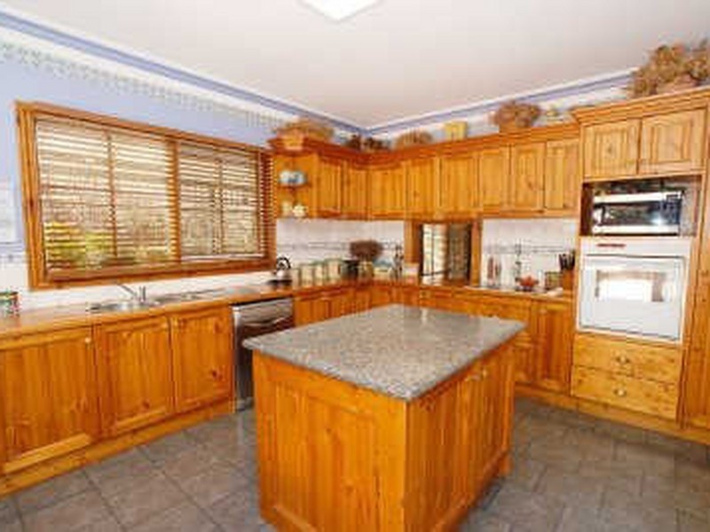 15 Roger Court, Rowville VIC 3178