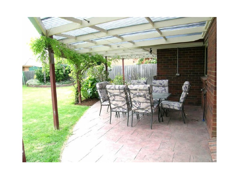 13 Koombahla Court, Rowville VIC 3178