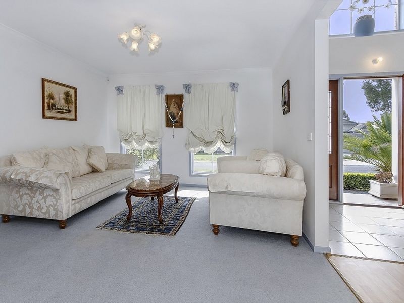 9 Alan Place, Rowville VIC 3178