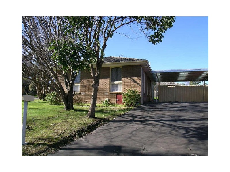 10 Eurella Crescent, Rowville VIC 3178