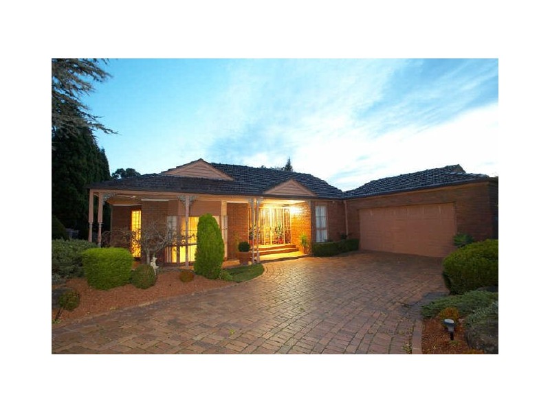 9 Timbertop Drive, Rowville VIC 3178