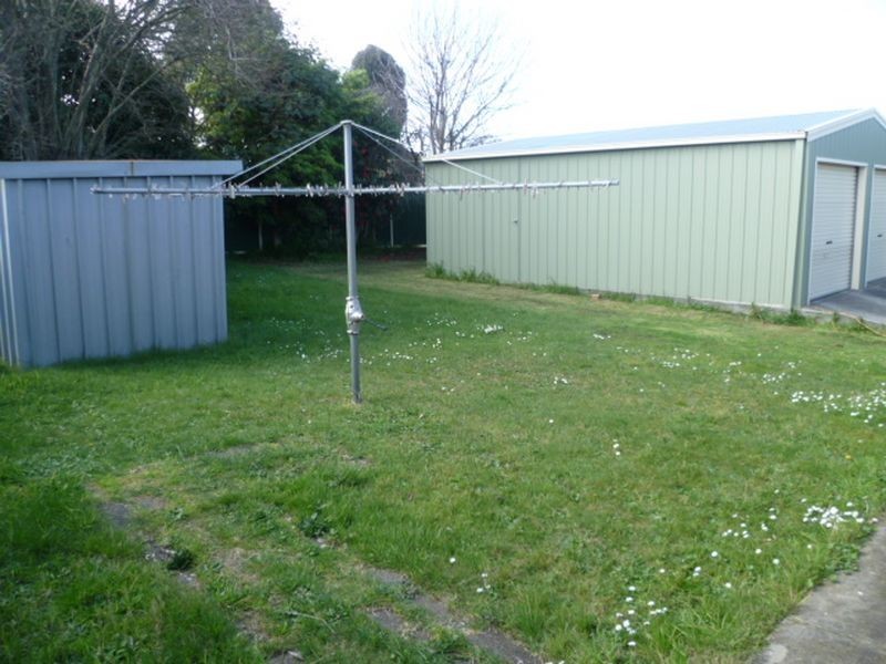 10 Loddon Close, Rowville VIC 3178