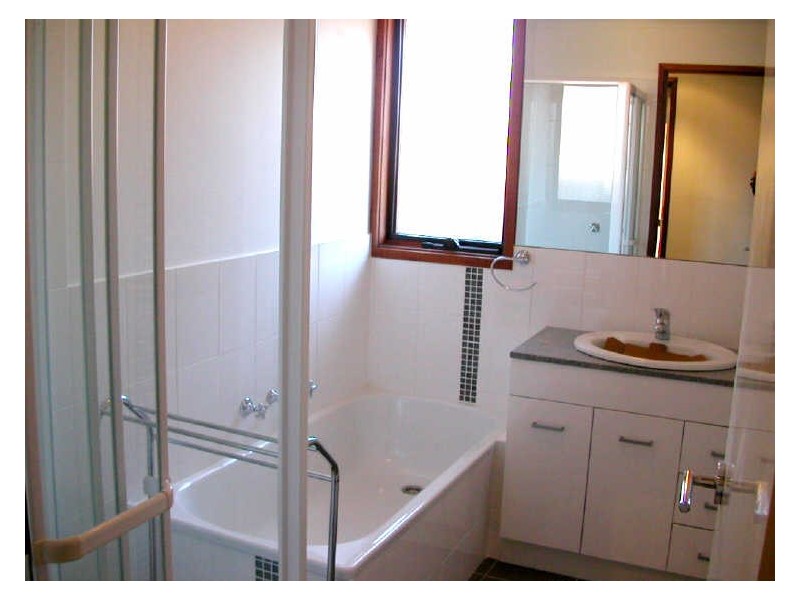 94 Willow Avenue, Rowville VIC 3178