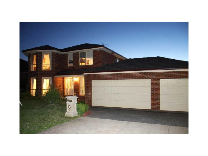 12 Glenview Place, Lysterfield VIC 3156