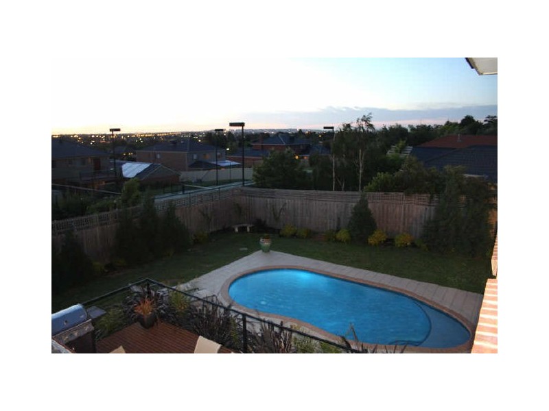 12 Glenview Place, Lysterfield VIC 3156