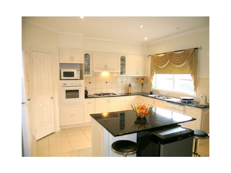 6 Mudo Court, Rowville VIC 3178