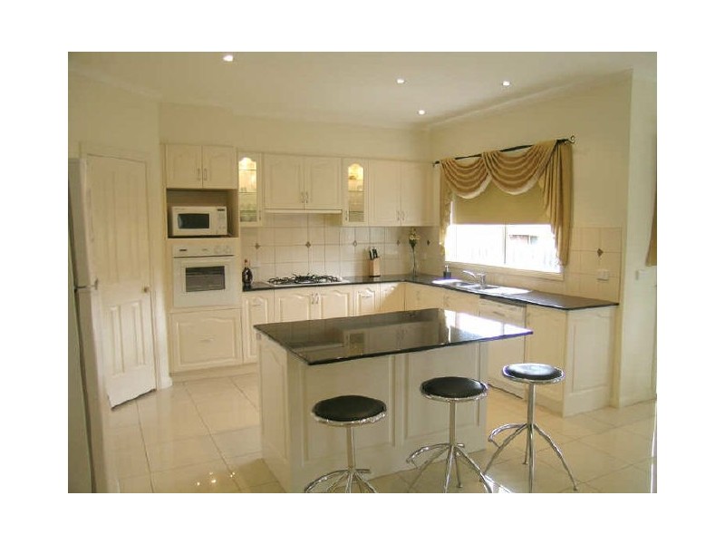 6 Mudo Court, Rowville VIC 3178