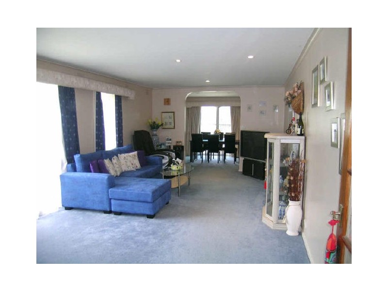 8 Vida Court, Wantirna South VIC 3152