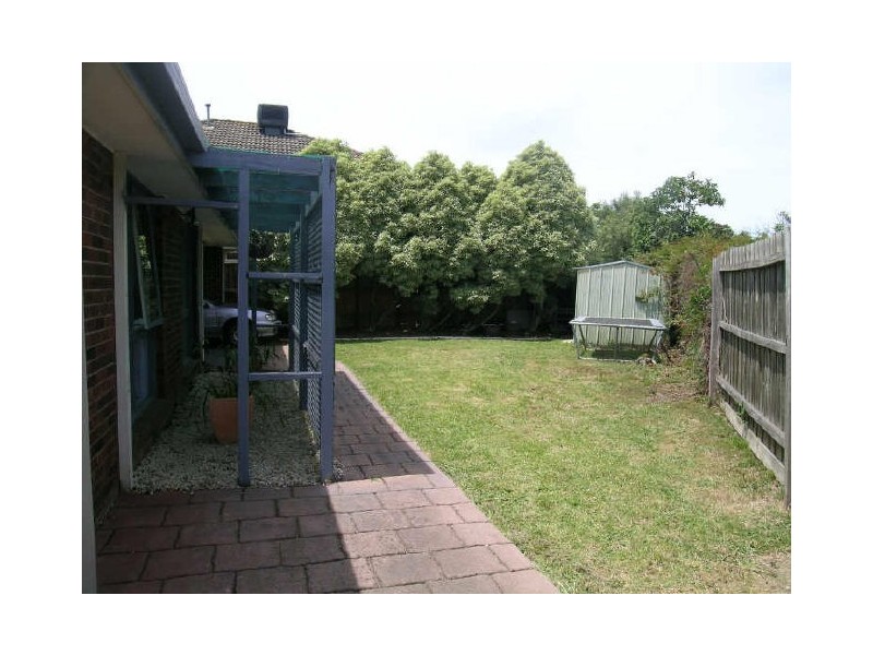 8 Vida Court, Wantirna South VIC 3152