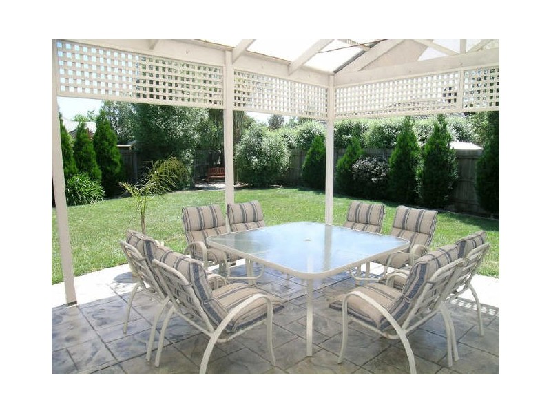4 Andrew Court, Rowville VIC 3178