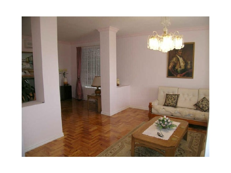 13 Eyebright Square, Hallam VIC 3803