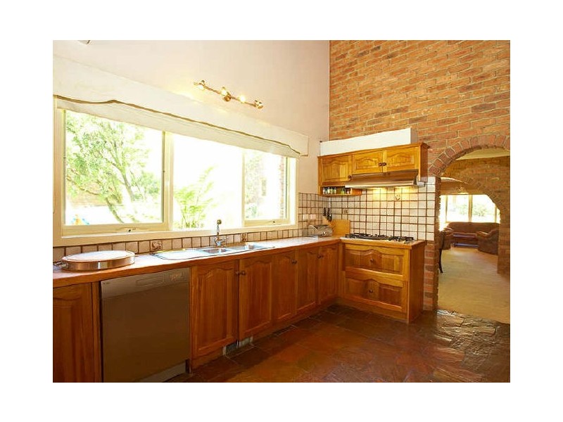 7 Superior Avenue, Rowville VIC 3178