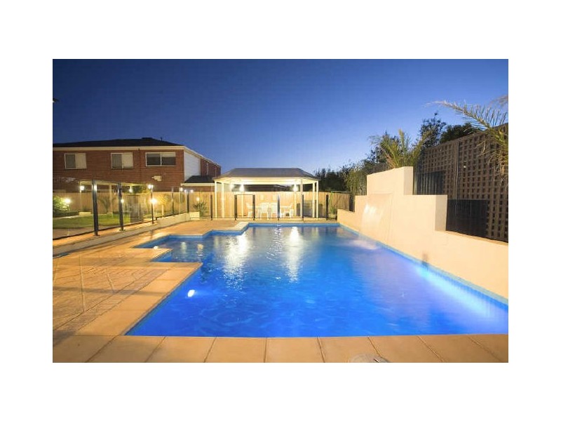 50 Pitfield Crescent, Rowville VIC 3178