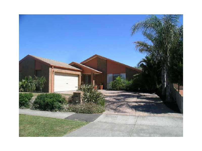 51 Wyandra Way, Rowville VIC 3178