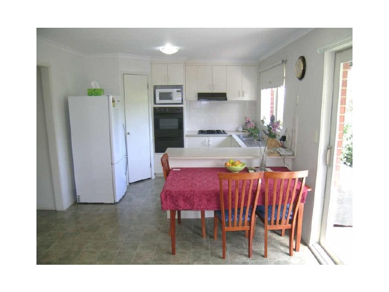 2/17 Gilligans Court, Rowville VIC 3178