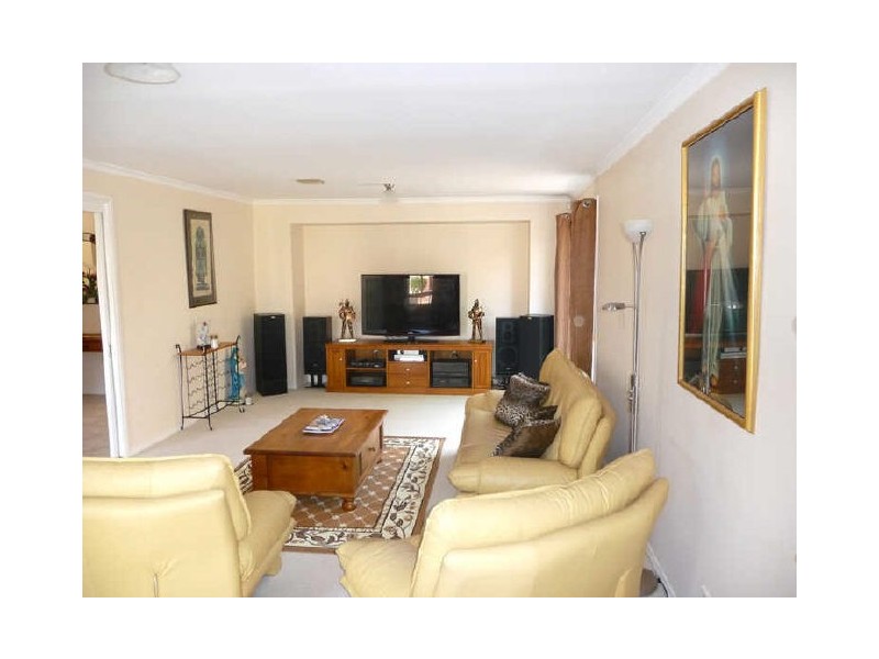 5 Webb Court, Rowville VIC 3178