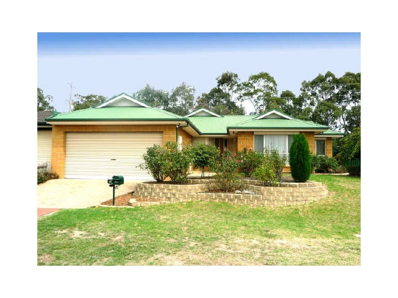 10 Narrawong Close, Rowville VIC 3178