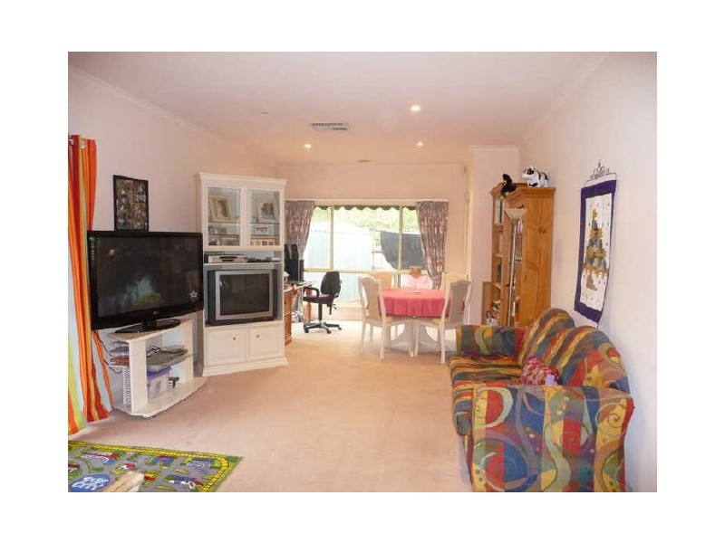 16 Tetoora Close, Rowville VIC 3178