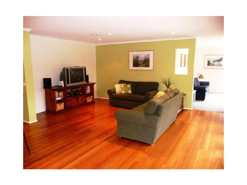 119 Fairway Drive, Rowville VIC 3178