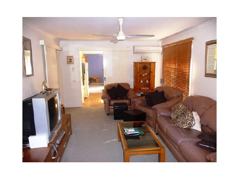 286 Dandelion Drive, Rowville VIC 3178