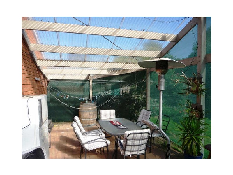 286 Dandelion Drive, Rowville VIC 3178