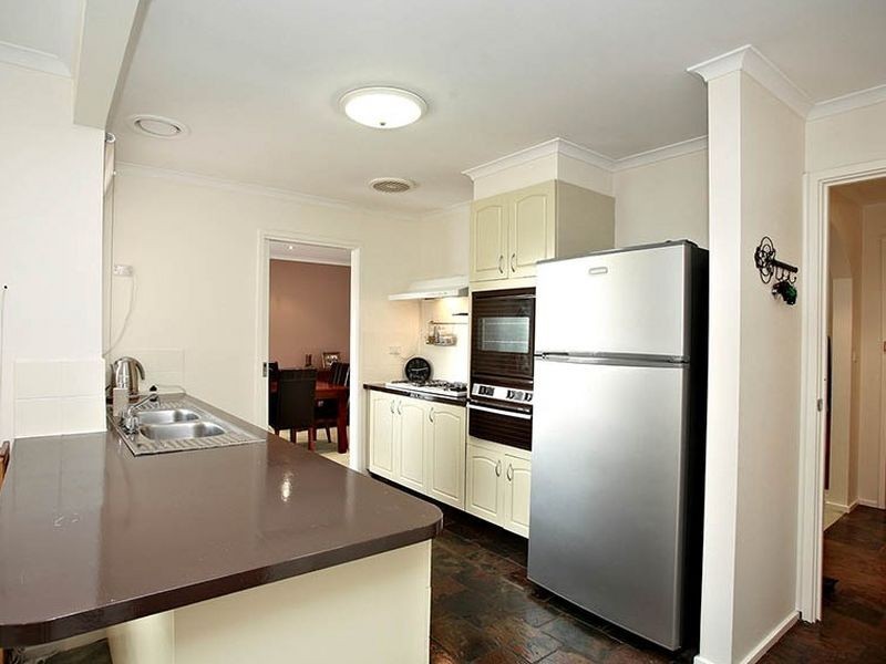 7 Cardinia Way, Rowville VIC 3178