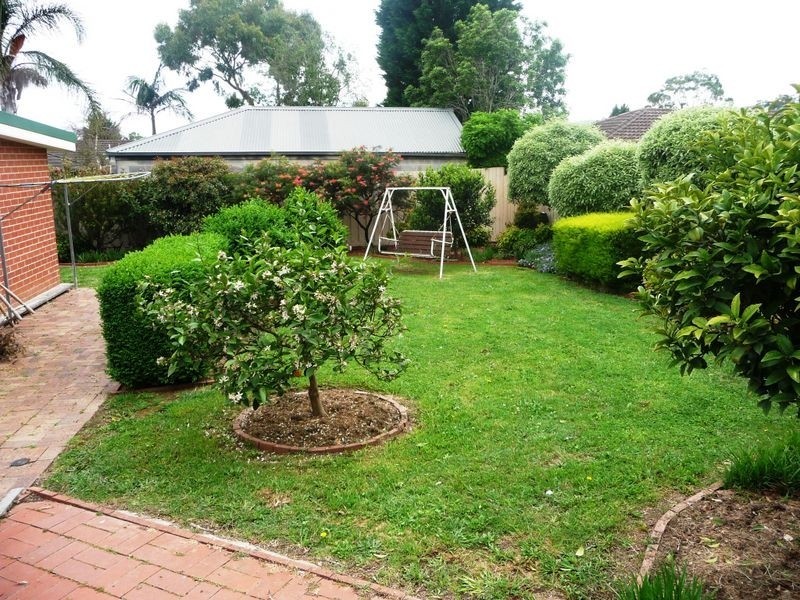 271 Dandelion Drive, Rowville VIC 3178