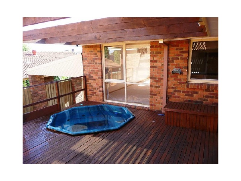 42 George Knox Drive, Rowville VIC 3178