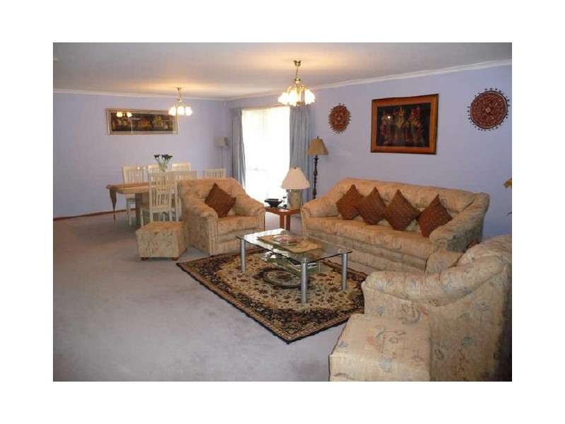 4 Dalby Close, Rowville VIC 3178