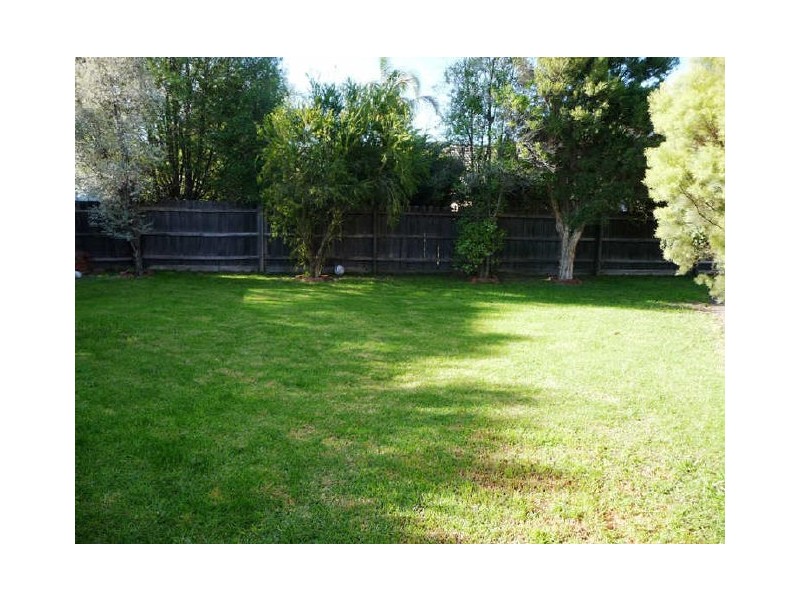 4 Dalby Close, Rowville VIC 3178