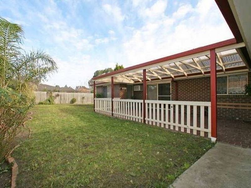 17 Carnoustie Court, Rowville VIC 3178