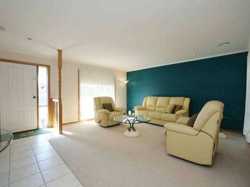 17 Carnoustie Court, Rowville VIC 3178