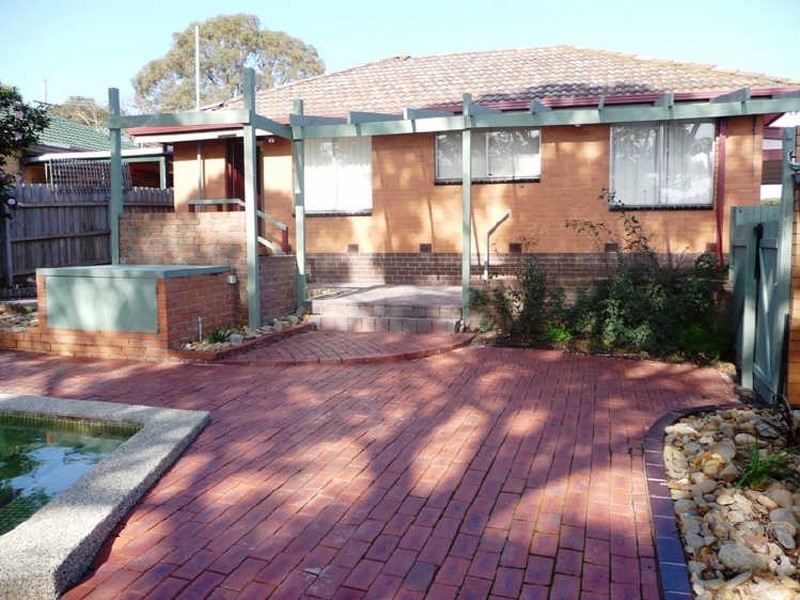 26 Police Road, Rowville VIC 3178