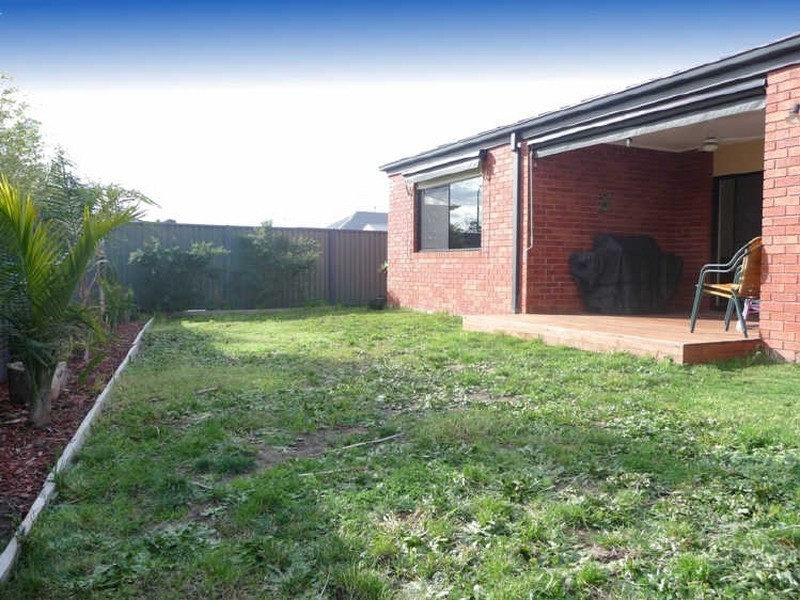 41 Honeyeater Grove, Narre Warren VIC 3805