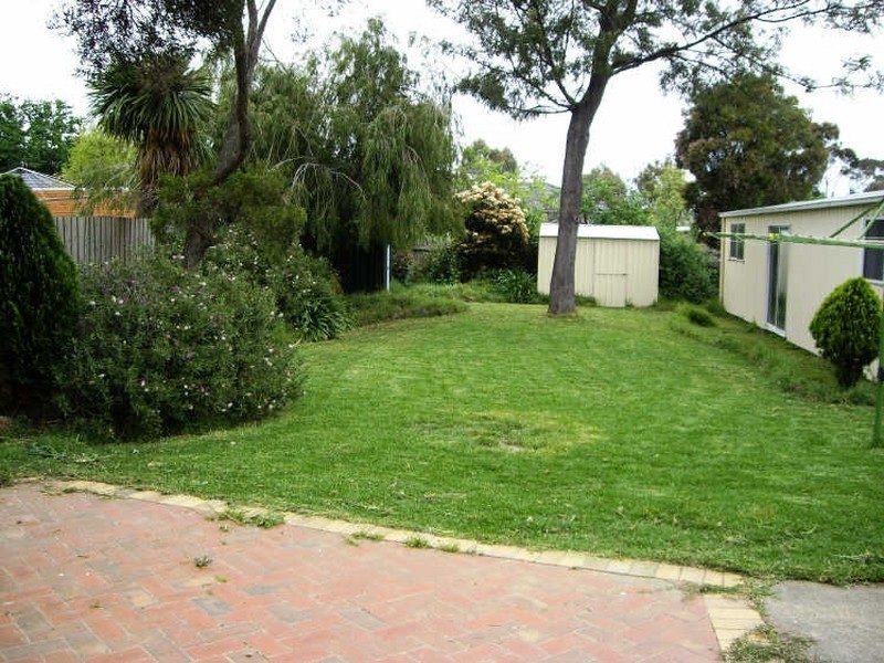 2 Coringa Court, Knoxfield VIC 3180