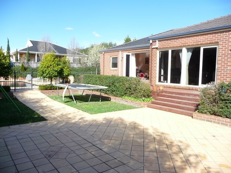 11 Manningham Court, Lysterfield VIC 3156