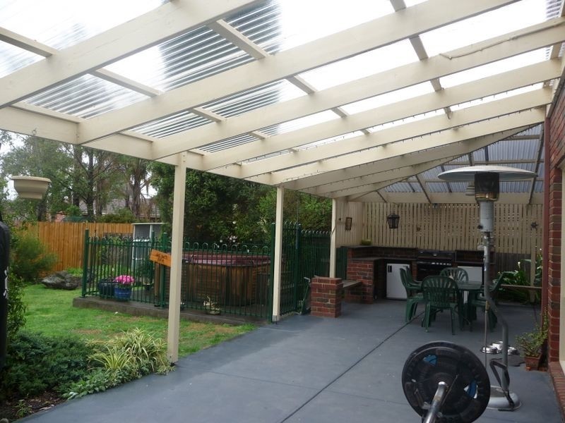 23 Buckingham Drive, Rowville VIC 3178
