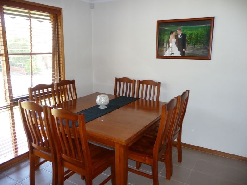 3 Cambridge Close, Lysterfield VIC 3156