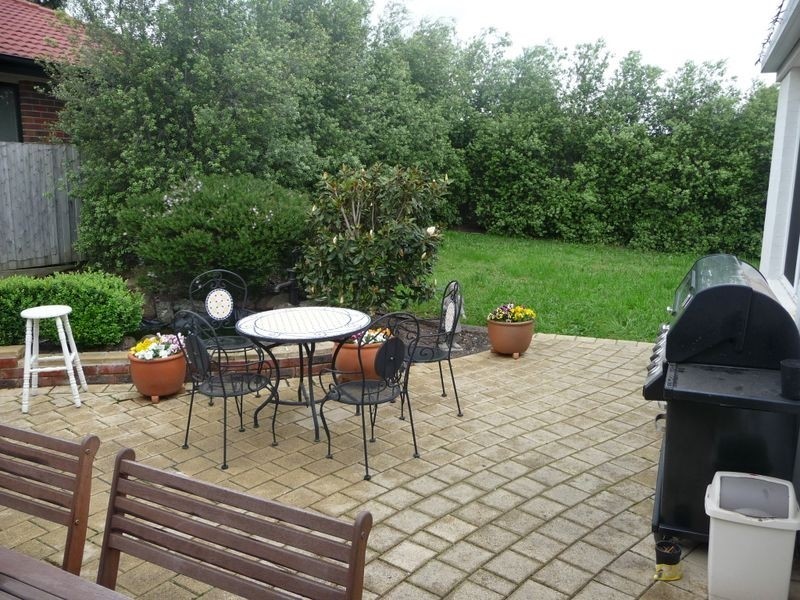 11 Overton Close, Rowville VIC 3178