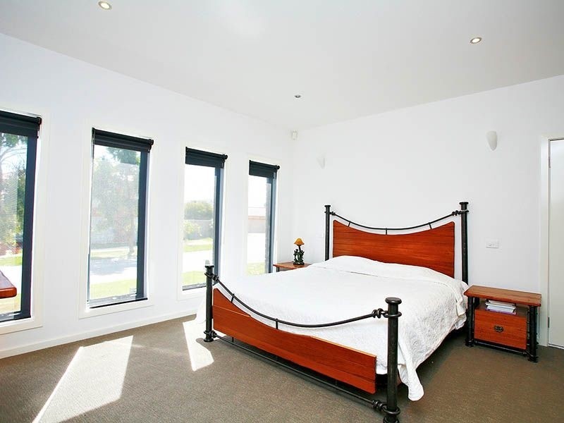 10 Wallingford Place, Rowville VIC 3178