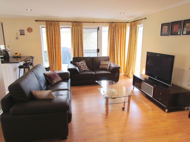 73 Deschamp Court, Rowville VIC 3178