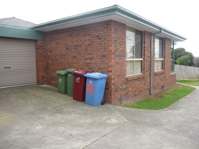 1/194 Gladstone Road, Dandenong North VIC 3175