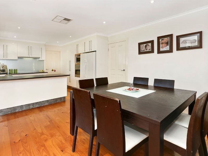 6 Ovens Place, Rowville VIC 3178