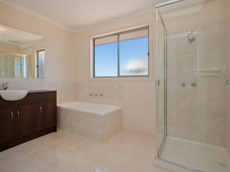 19 Viewline Drive, Lysterfield VIC 3156