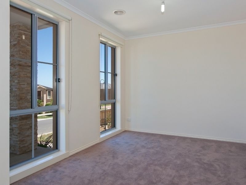 19 Viewline Drive, Lysterfield VIC 3156
